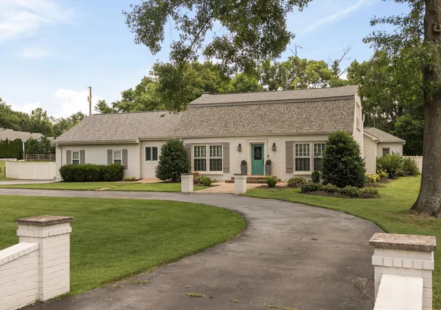 Photo 2 of Single family home for sale at 6306 Milbrook Rd, Brentwood, TN 37027 | MLS# 3224007 | Listing updated on 2026-09-17