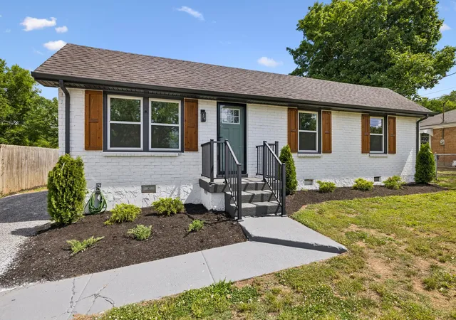 3rd image of 224 Cedar Dr, Franklin, TN 37064 | MLS# 3223826