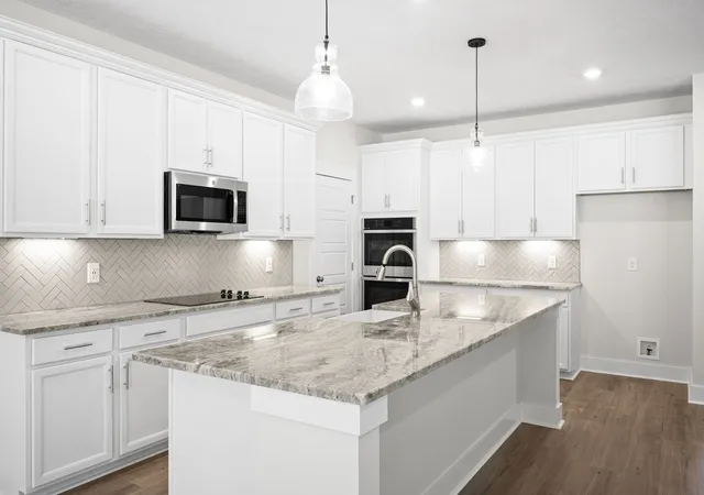 Photo 2 of Single family home for sale at 48 Powell Rd, Clarksville, TN 37043 | MLS# 3224955 | Listing updated on 2026-09-03