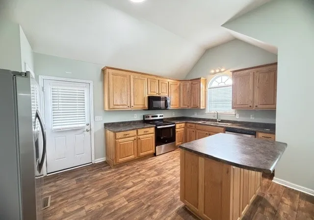 Homes for sale in Fayetteville, TN | 201 Koonce Ln, Fayetteville, TN 37334 | MLS# 3223641