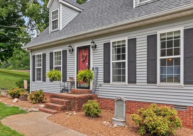 Photo 3 of Single family home for sale at 187 Garland Dr, Pulaski, TN 38478 | MLS# 3223695 | Listing updated on 2026-10-08