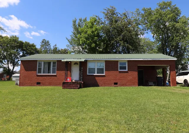 Homes for sale in Mc Minnville, TN | 814 W End Ave, Mc Minnville, TN 37110 | MLS# 3223745