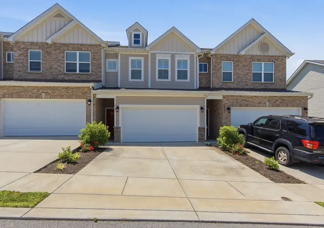 Photo 3 of Townhouse for sale at 2191 Nectar Ln, Columbia, TN 38401 | MLS# 3223938 | Listing updated on 2026-09-01
