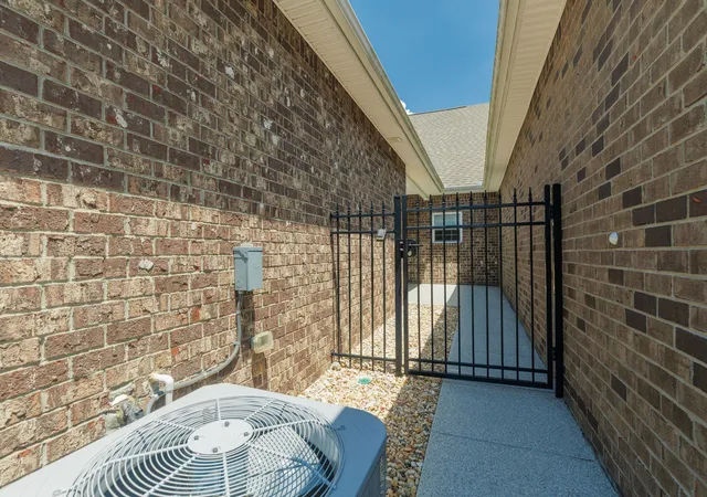 Photo 4 of Single family home for sale at 1634 Foston Ln, Gallatin, TN 37066 | MLS# 3272421 | Listing updated on 2026-08-20