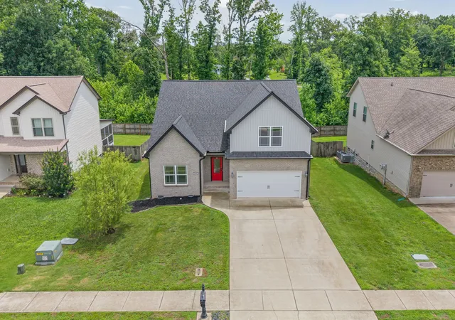 Homes for sale in Clarksville, TN | 153 Sycamore Hill Dr, Clarksville, TN 37042 | MLS# 3243589