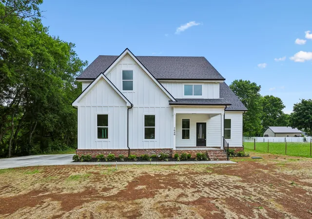 Homes for sale in Christiana, TN | 7640 Joe Rowlin Rd, Christiana, TN 37037 | MLS# 3223843