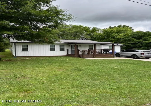 1st image of 409 Greenwood Circle, Madisonville, TN 37354 | MLS# 3307275