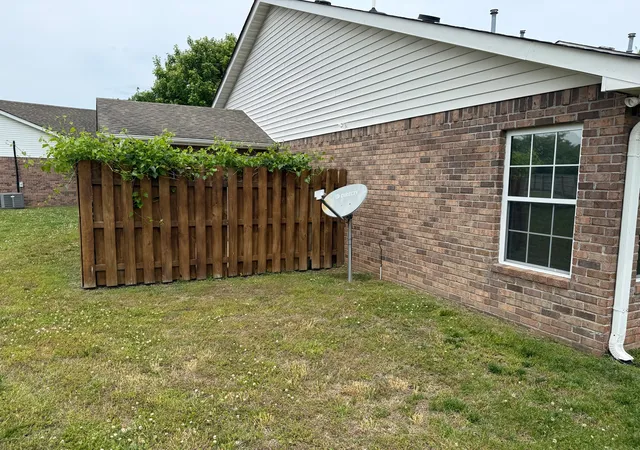 Photo 3 of Townhouse for sale at 1311 Crofton Park Ct, Columbia, TN 38401 | MLS# 3223910 | Listing updated on 2026-08-31