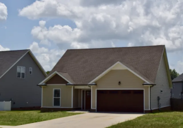 Homes for sale in Clarksville, TN | 1172 Ewing Way, Clarksville, TN 37043 | MLS# 3251549
