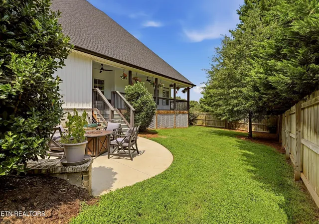 Photo 3 of Single family home for sale at 3806 Admirality Ln, Knoxville, TN 37920 | MLS# 3280965 | Listing updated on 2026-08-31