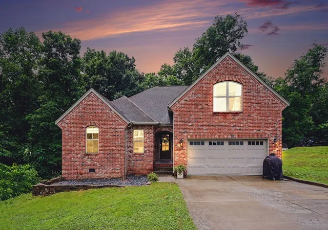 2nd image of 2016 Copper Kettle Cir, Pleasant View, TN 37146 | MLS# 3224850