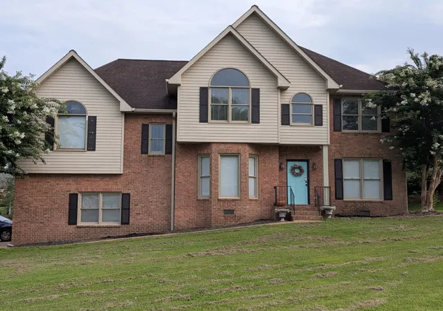 Photo 1 of Single family home for sale at 1520 Brookstone Cir, Mount Juliet, TN 37122 | MLS# 3303988 | Listing updated on 2026-10-02