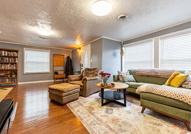 Homes for sale in Nashville, TN | 306B Queen Ave, Nashville, TN 37207 | MLS# 3224563