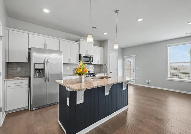 Photo 3 of Townhouse for sale at 4112 Grapevine Loop, Smyrna, TN 37167 | MLS# 3225071 | Listing updated on 2026-09-27
