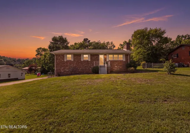 1st image of 1025 Lancewood Dr, Knoxville, TN 37920 | MLS# 3224310