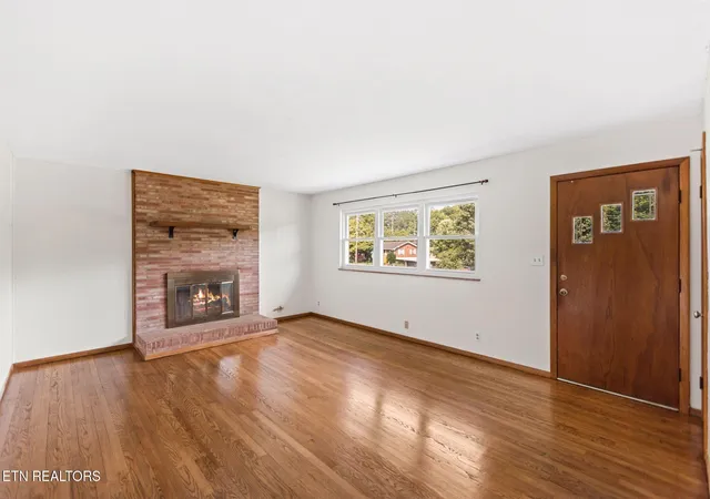 2nd image of 1025 Lancewood Dr, Knoxville, TN 37920 | MLS# 3224310