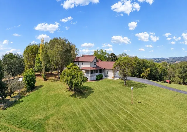 Single family home for sale at 180 Bankshire Rd, Beechgrove, TN 37018 | MLS# 3597922