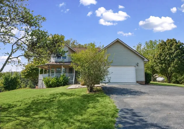 Photo 4 of Single family home for sale at 180 Bankshire Rd, Beechgrove, TN 37018 | MLS# 3597922 | Listing updated on 2026-10-08