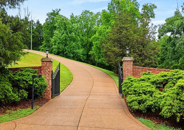 Homes for sale in Hendersonville, TN | 106B Timber Hills Rd, Hendersonville, TN 37075 | MLS# 3225268