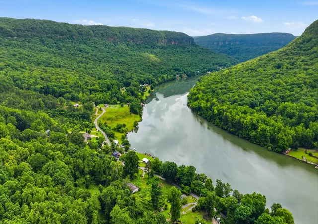 1st image of 20045 River Canyon Road, Chattanooga, TN 37405 | MLS# 3224624