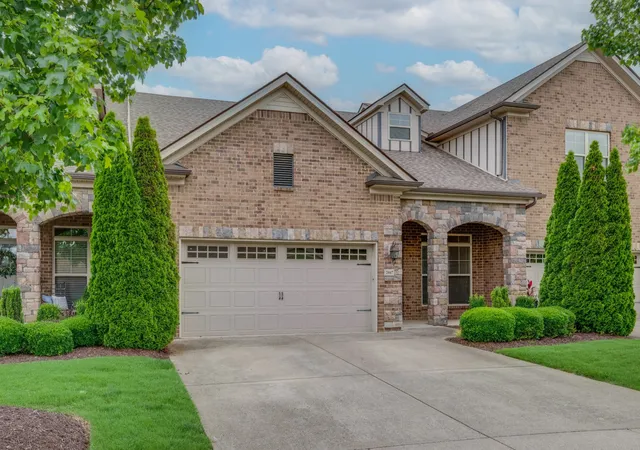 Photo 2 of Townhouse for sale at 2047 Herring Xing, Murfreesboro, TN 37130 | MLS# 3225034 | Listing updated on 2026-08-26