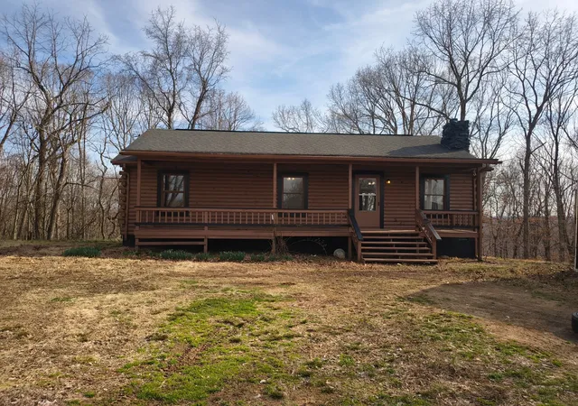 Homes for sale in Indian Mound, TN | 4474 Cumberland City Rd, Indian Mound, TN 37079 | MLS# 3225935