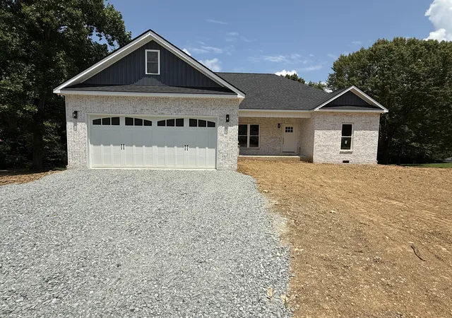 2nd image of 470 Powers Blvd, Waverly, TN 37185 | MLS# 3228936