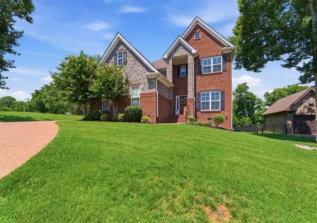 Photo 4 of Single family home for sale at 127 Waters Hl Cir, Lebanon, TN 37087 | MLS# 3230728 | Listing updated on 2026-09-21