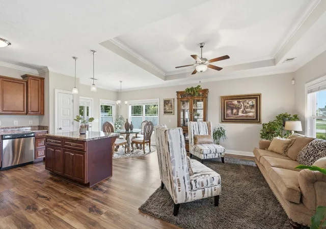 Photo 4 of Sale Pending at 640 Laurel Ln, Murfreesboro, TN 37127 | MLS# 3224810 | Listing updated on 2026-09-24