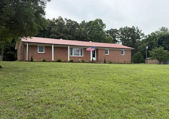 Photo 3 of Single family home for sale at 3750 Yager Rd, Mc Minnville, TN 37110 | MLS# 3225107 | Listing updated on 2026-09-24