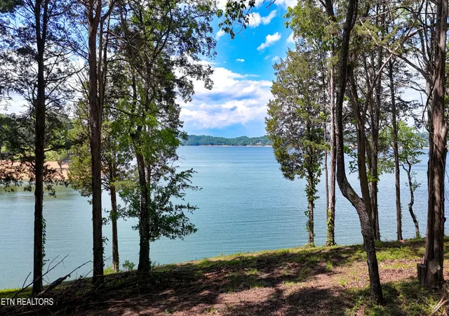 Photo 3 of Land for sale at 122 Ridge Point Tr, Dandridge, TN 37725 | MLS# 3224825 | Listing updated on 2026-10-09