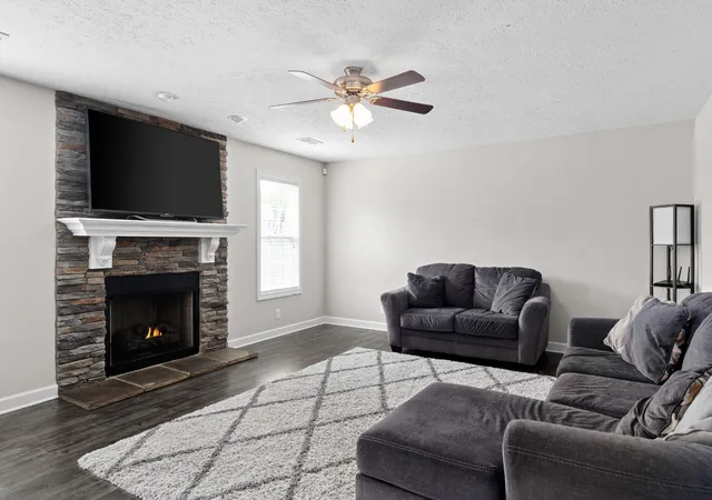 Photo 4 of Single family home for sale at 3748 Windhaven Dr, Clarksville, TN 37040 | MLS# 3245408 | Listing updated on 2026-09-25