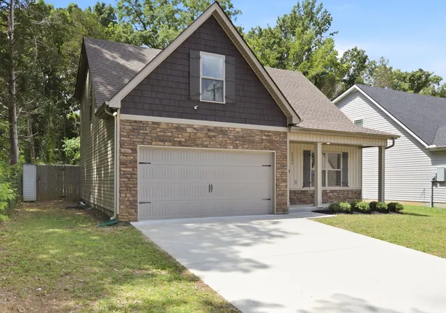 Homes for sale in Christiana, TN | 2506 Red Barn Rd, Christiana, TN 37037 | MLS# 3248093