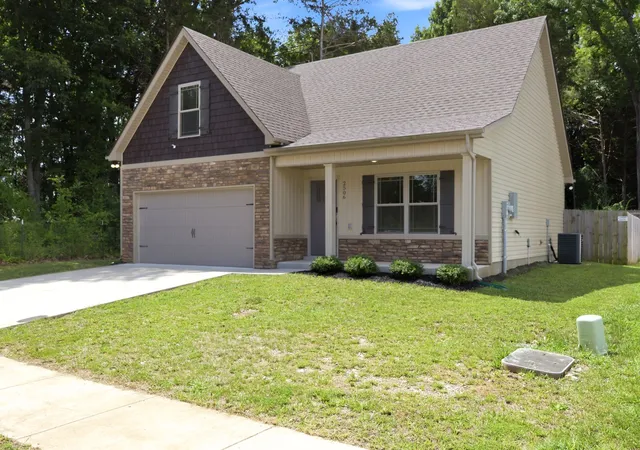 Homes for sale in Christiana, TN | 2506 Red Barn Rd, Christiana, TN 37037 | MLS# 3248093