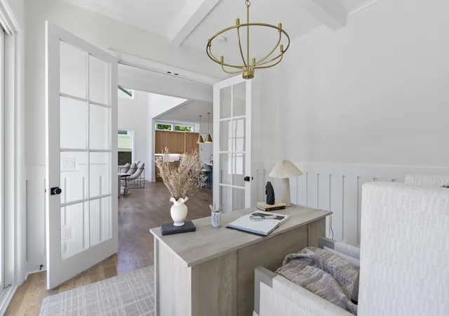 Photo 4 of Single family home for sale at 341 Chamberlin St, Nashville, TN 37209 | MLS# 3244042 | Listing updated on 2026-09-07