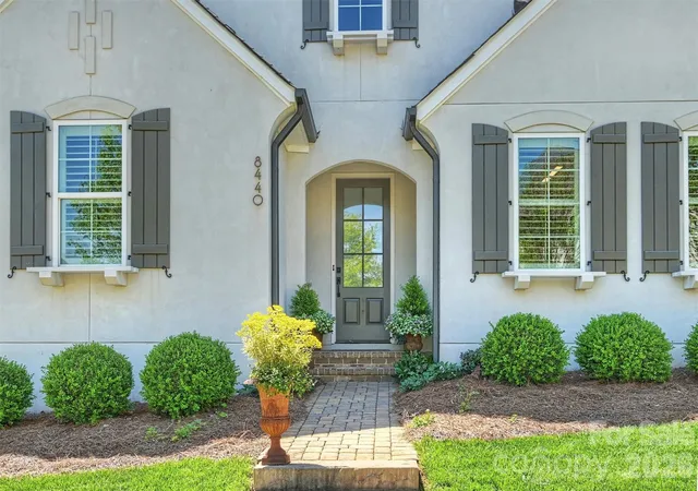 2nd image of 8440 Bassinger Dr, Huntersville, NC 28078 | MLS# 3225100