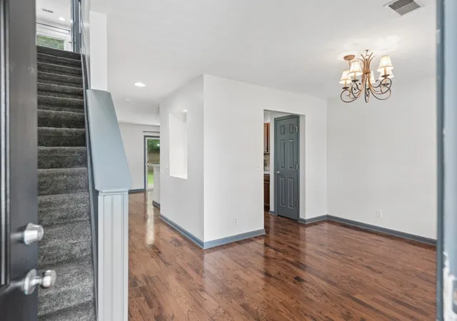 Photo 3 of Single family home for sale at 2006 Blossom Valley Ct, Mount Juliet, TN 37122 | MLS# 3243197 | Listing updated on 2026-08-26