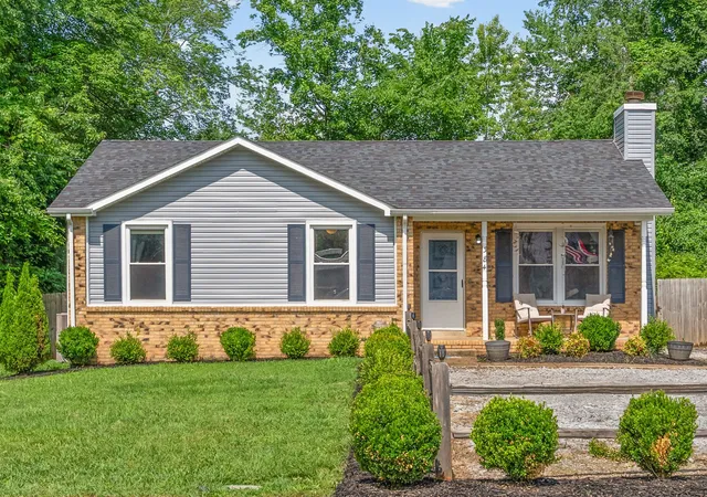 1st image of 384 Roselawn Dr, Clarksville, TN 37042 | MLS# 3224980