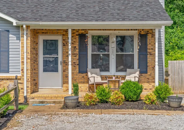 4th image of 384 Roselawn Dr, Clarksville, TN 37042 | MLS# 3224980
