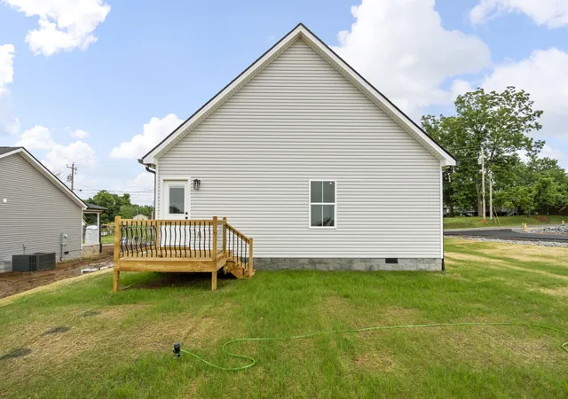 Homes for sale in Mc Ewen, TN | 929 Wilkie St N, Mc Ewen, TN 37101 | MLS# 3225013