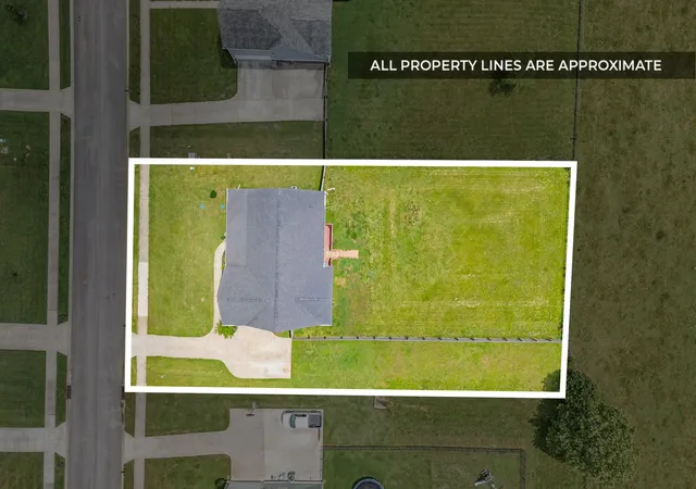 2nd image of 1010 Tulip Dr, Ashland City, TN 37015 | MLS# 3225038