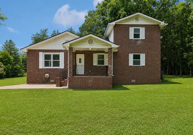 Photo 1 of Single family home for sale at 2200 Mount Herman Rd, Murfreesboro, TN 37127 | MLS# 3225128 | Listing updated on 2026-08-29