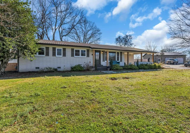 Homes for sale in Summertown, TN | 1508 Turnpike Road, Summertown, TN 38483 | MLS# 3225139