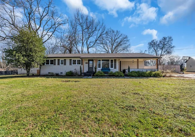 Homes for sale in Summertown, TN | 1508 Turnpike Road, Summertown, TN 38483 | MLS# 3225139