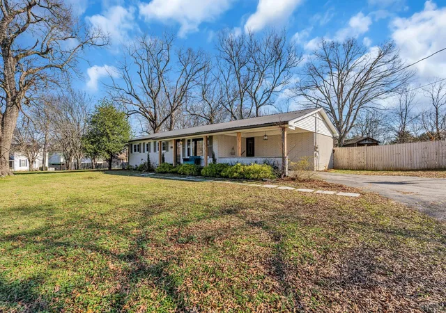Homes for sale in Summertown, TN | 1508 Turnpike Road, Summertown, TN 38483 | MLS# 3225139