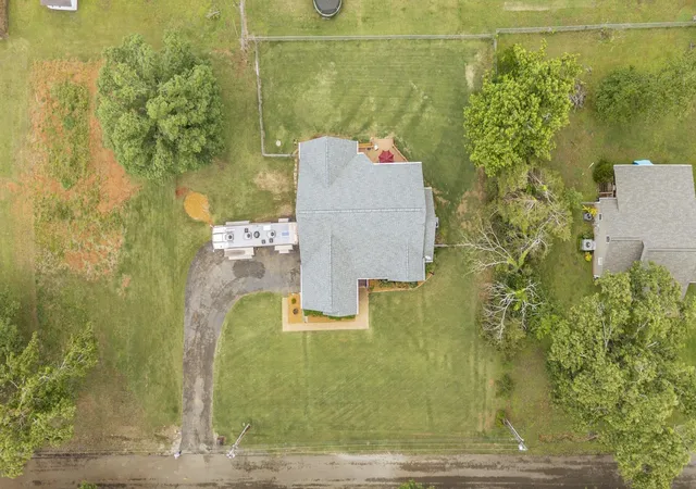 Homes for sale in Savannah, TN | 135 Betsy Dr, Savannah, TN 38372 | MLS# 3225191