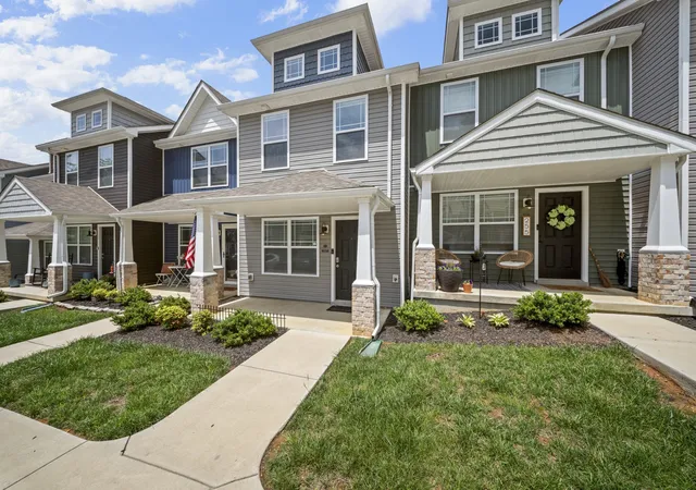 Photo 1 of Townhouse for sale at 253 Woodland Valley Ln, Clarksville, TN 37040 | MLS# 3225247 | Listing updated on 2026-08-21