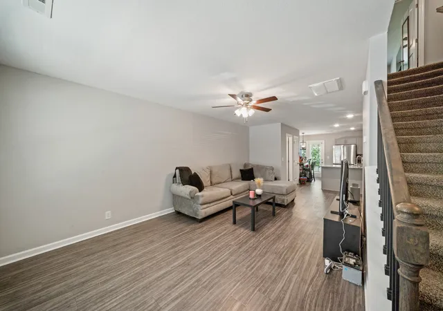 Photo 2 of Townhouse for sale at 253 Woodland Valley Ln, Clarksville, TN 37040 | MLS# 3225247 | Listing updated on 2026-08-21