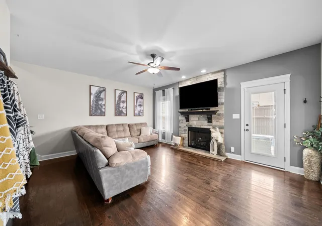 4th image of 295 Castleton Ct, Clarksville, TN 37043 | MLS# 3229971