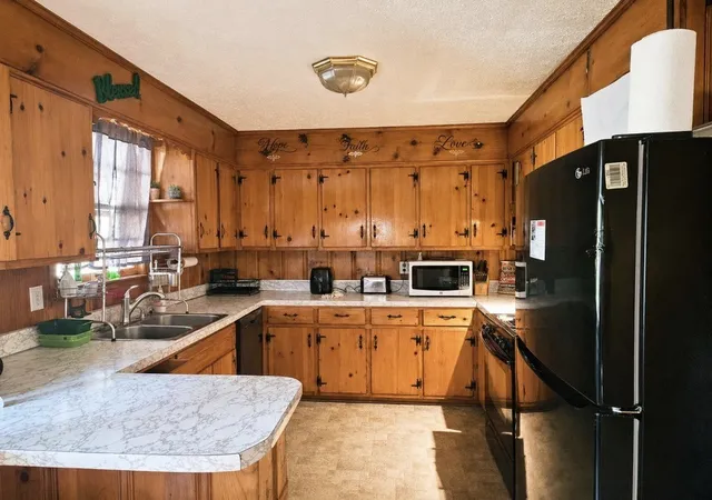 Photo 3 of Sale Pending at 108 Printwood Dr, Dickson, TN 37055 | MLS# 3225282 | Listing updated on 2026-08-19